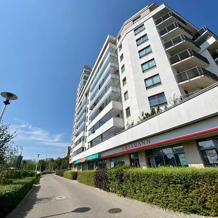 Apartment Metro Ursynow Chopin Airport View Floor Warschau